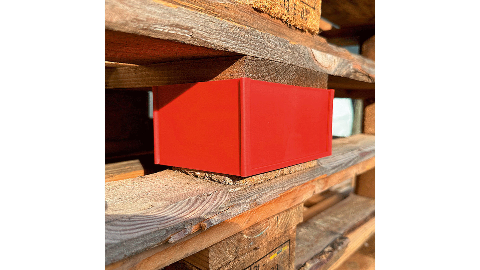 Paletten-ID-Spange, grün, für den Mittelfuß der Palettenschmalseite, BxTxH 150,57x150,57x73 mm, VE 25 Stück