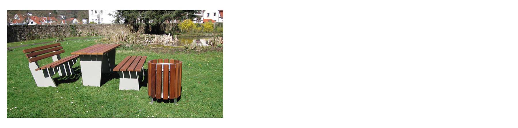 Outdoortisch_mit_Betonfueen_E6411390-BS_1