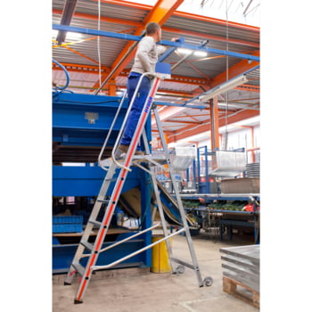 Plattformleiter mit langem Handlauf - Kipprollen - Leiterlänge 2.950 mm - mit Einhängehaken und Ablageschale - Aluleiter - Hymer