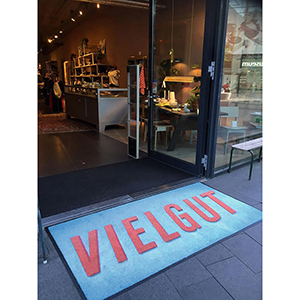 Logo-Eingangsmatte, freie Designgestaltung, Meterware, Breite 1500 mm (max. 18,3 m) (Bestellung 1 mtr = 1 Stück)