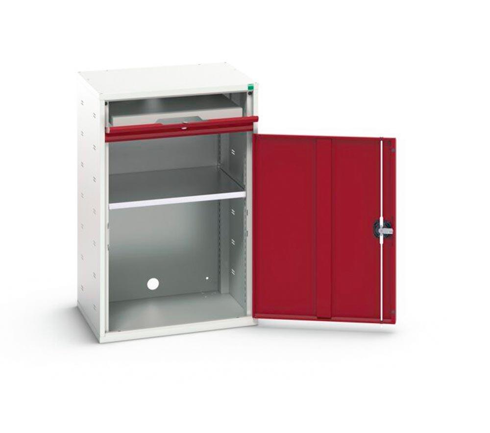 Computerschrank mit Fachboden und Tablar