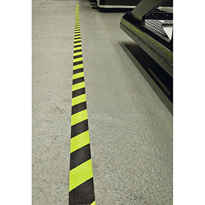 Antirutsch-Belag, Breite 100 mm, selbstklebend, verformbar, Länge 18,3 m, gelb-schwarz
