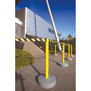Rollgurtpfosten, für den Außenbereich, Modell Outdoor, Pfosten Kunststoff gelb, Gurtlänge 3,65 m, Gurtfarbe gelb/schwarz, VE 2 Stück