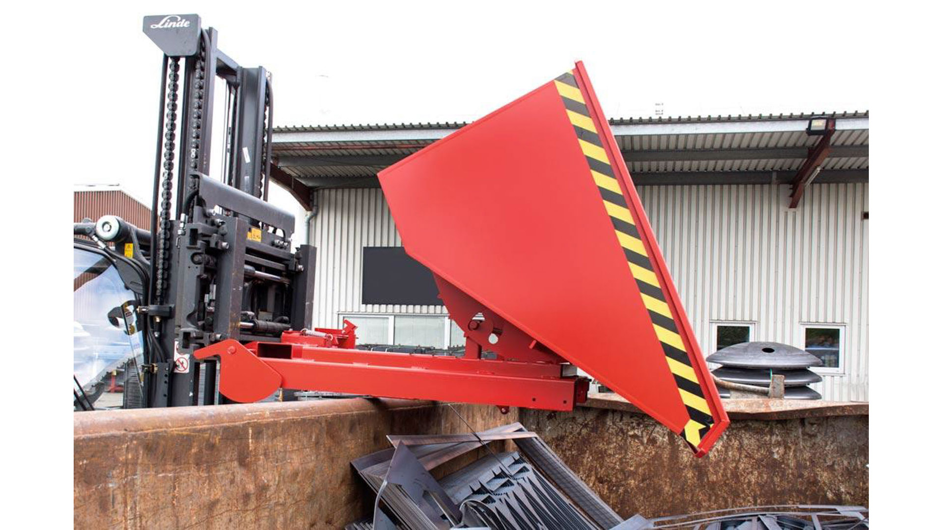 Muldenkippbehälter, automatisch - Volumen 900 l - Tragkraft 1.000 kg - 865 x 1.570 x 1.485 mm (HxBxT) - verzinkt