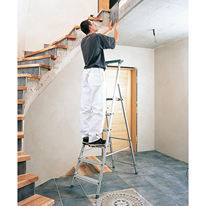 Stufen-Stehleiter mit Brücke, einseitig begehbar, Leiterlänge 2290 mm, 7 Stufen inkl. Brücke