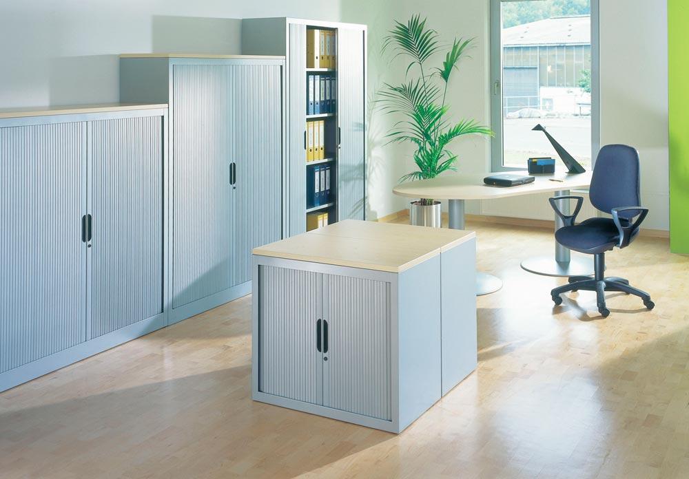 Abdeckplatte 25 mm stark mit 3 mm Umleimer