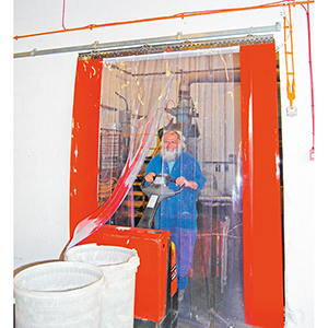 Lamelle für Streifenvorhang, rot, 400x4 mm, inkl. Aufhänger (Bestellung 1 mtr = 1 Stück)