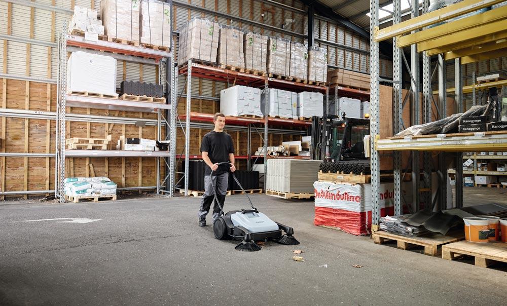 NILFISK Kehrmaschine SW 250