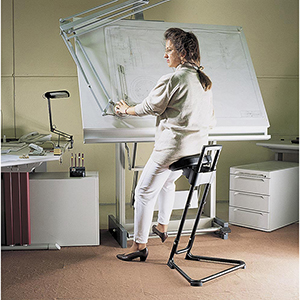 Stehhilfe, Sitz schwarz, Gestell Edelstahl, Sitz Höhenverstellung 600-850 mm