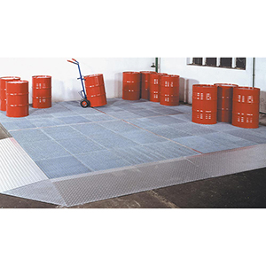 Auffahrrampe zu Bodenauffangwannen BxT 1950x1150 mm